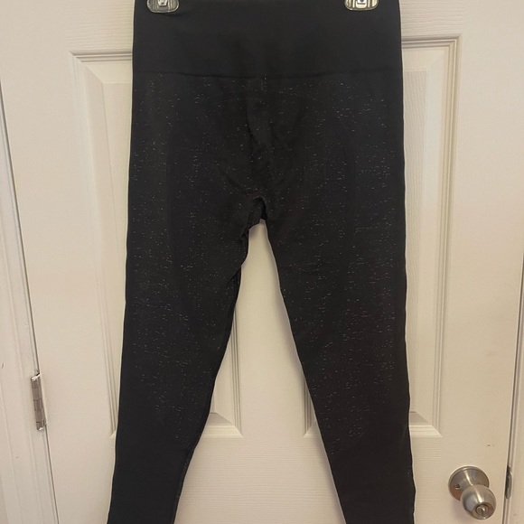 Lululemon leggings - Picture 2 of 3